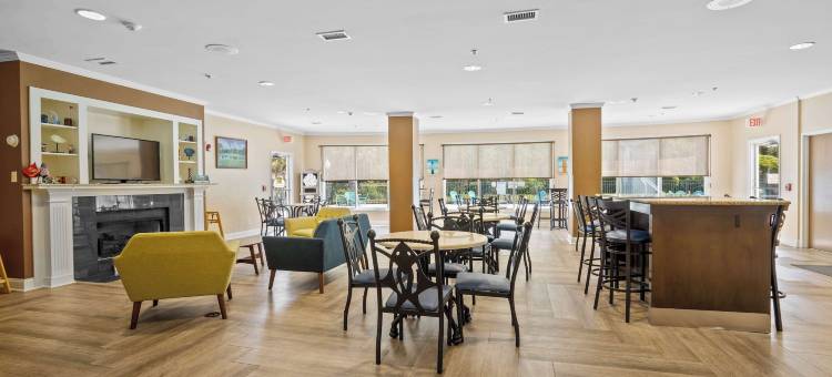 蓝水套房酒店，贝斯特韦斯特品质精选(Blue Water Inn & Suites, BW Signature Collection)图片