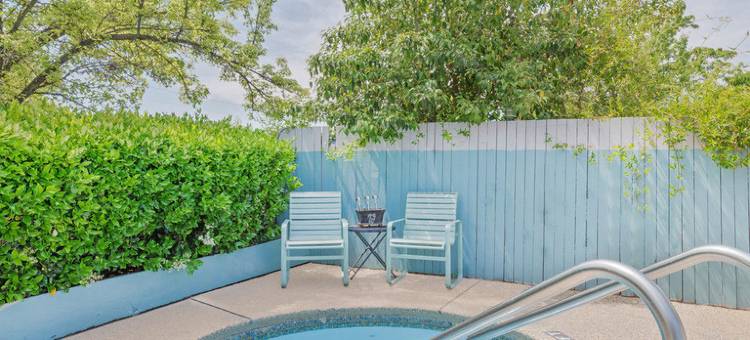 奥本温德姆速8酒店(Super 8 by Wyndham Auburn)图片