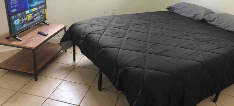 Private 2-Bed House with Free Parking and 15-Min Walk to Direct NYC Manhattan Train图片