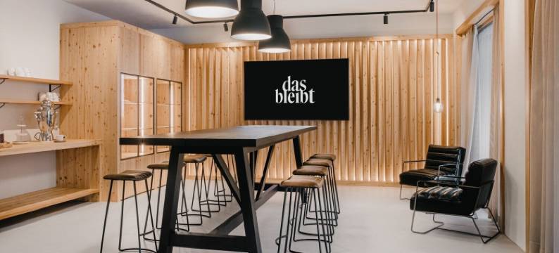 这个保持不变(Das Bleibt)图片