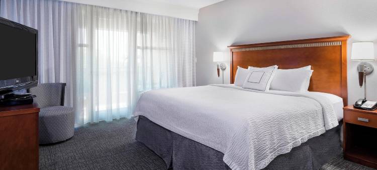 小石城市中心万怡酒店(Courtyard Little Rock Downtown)图片