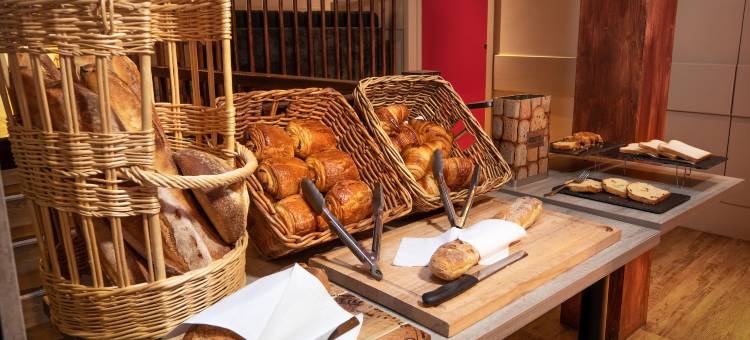 新查尔斯顿索威尔住宅(Sowell Residences New Chastillon)图片