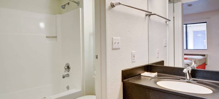 哈特福特6号汽车旅馆 - 绍辛顿(Motel 6 Southington, CT - Hartford)图片