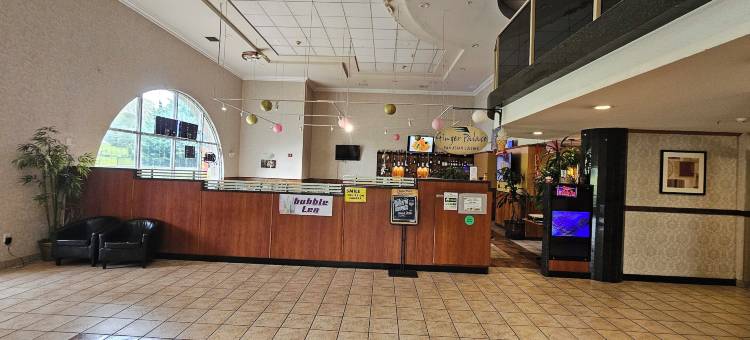 塔科机场华美达酒店(Ramada by Wyndham SeaTac Airport)图片