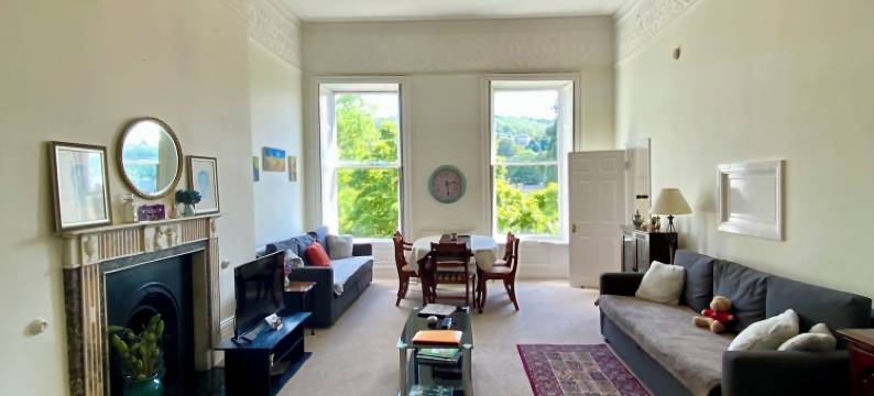 谷罗斯文纳公寓酒店(Grosvenor Apartments in Bath - Great for Families, Groups, Couples, 80 sq m, Parking)图片