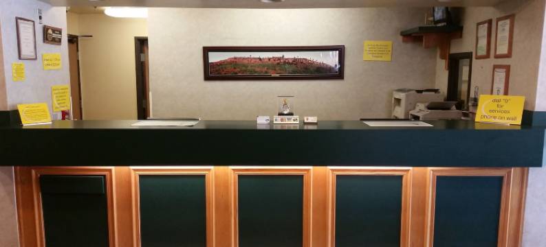 西弗吉尼亚惠灵温德姆速8酒店(Super 8 by Wyndham Wheeling WV)图片