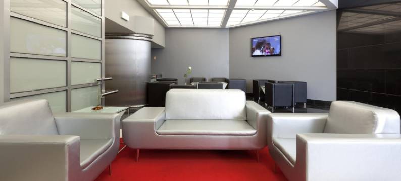 阿利夫阿万达斯酒店(Hotel Alif Avenidas)图片