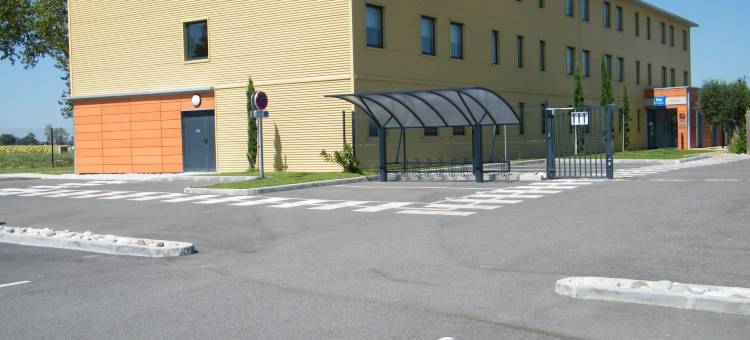 卡斯泰勒诺达里宜必思快捷酒店(Ibis Budget Castelnaudary - A61)图片