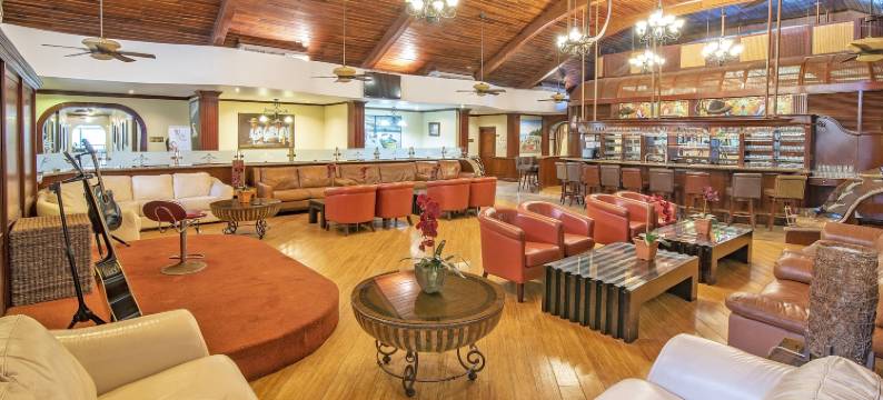 罗兰戈尔菲托度假酒店(Hotel Casa Roland Golfito Resort)图片