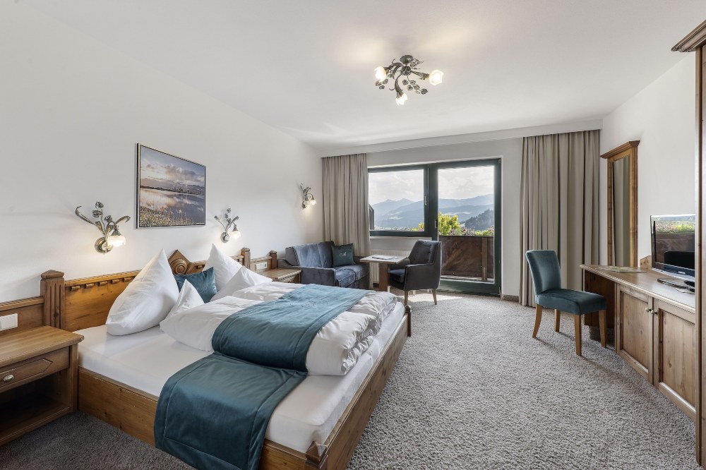 Hotel AlpenSchlössl Over view