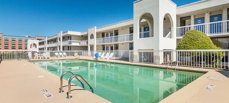 纽南6号汽车旅馆(Motel 6 Newnan, GA)图片