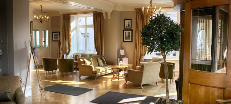 牧羊人尼姆贝尔酒店(The Bell Hotel)图片