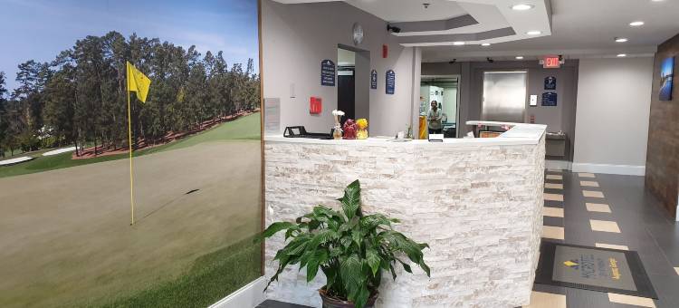 奥古斯塔河观察麦客达套房酒店(Microtel Inn & Suites by Wyndham Augusta Riverwatch)图片