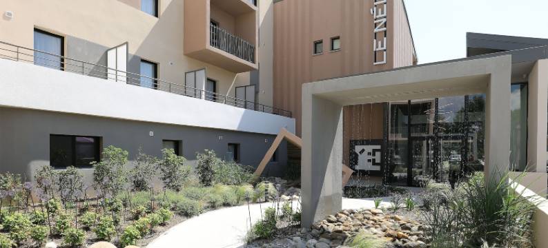 纳利奥酒店餐厅(Le Néliö)图片