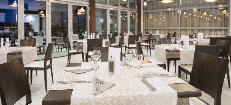 克维纳卢卡酒店(Crvena Luka Resort)图片