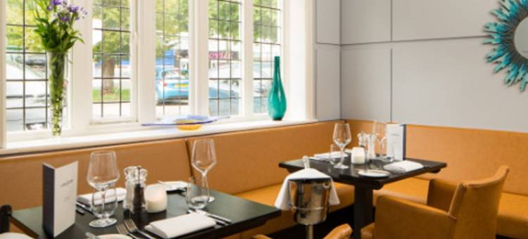 伍德哈尔温泉水疗宾馆(The Inn at Woodhall Spa)图片