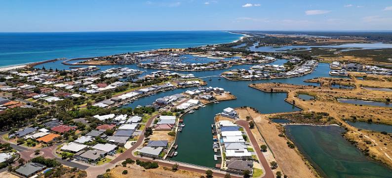 水边天堂(A Waterside Paradise - Geographe's Hidden Oasis)图片