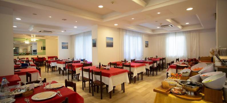 诺蒂科酒店(Hotel Nautico)图片