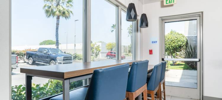 智选假日套房酒店圣迭戈OTAY MESA(Holiday Inn Express & Suites San Diego Otay Mesa)图片