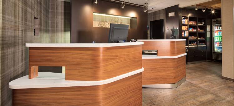 岩石丘万怡酒店(Courtyard Rock Hill)图片