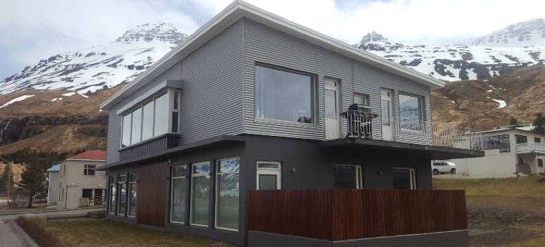 赛季斯菲尔泽公寓酒店(Seydisfjördur Apartment)图片