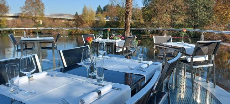 艾贝哈迪斯瓦瑟酒店(Hotel Eberhards am Wasser)图片