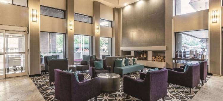 格伦伍德温泉拉昆塔温德姆套房酒店(La Quinta Inn & Suites by Wyndham Glenwood Springs)图片