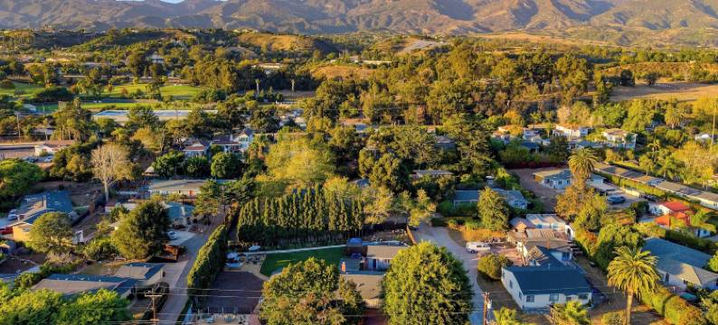 Avantstay蜂鸟天堂宠物友好, 靠近海滩, 大院子+热水浴缸(Hummingbird Haven by Avantstay Dog-friendly, Near the Beach, Huge Yard+hot Tub)图片