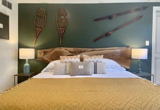 Queen Regent Hotel Overview