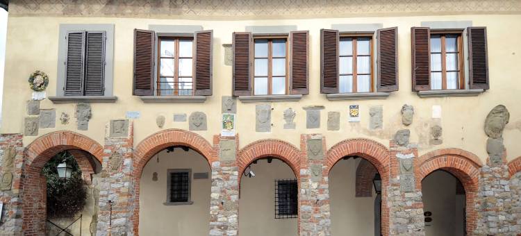 普拉佐塔尔来提 - 魅力酒店 - 历史建筑(Palazzo Tarlati - Hotel de Charme - Residenza d'Epoca)图片