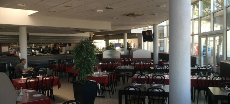 赫莱德巴尔贝兹悠酒店(Relais de Barbezieux)图片