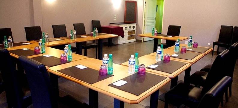 勒瓦勒佩尔切旅馆(Logis-Hôtel Restaurant Auberge les Vallées du Perche)图片