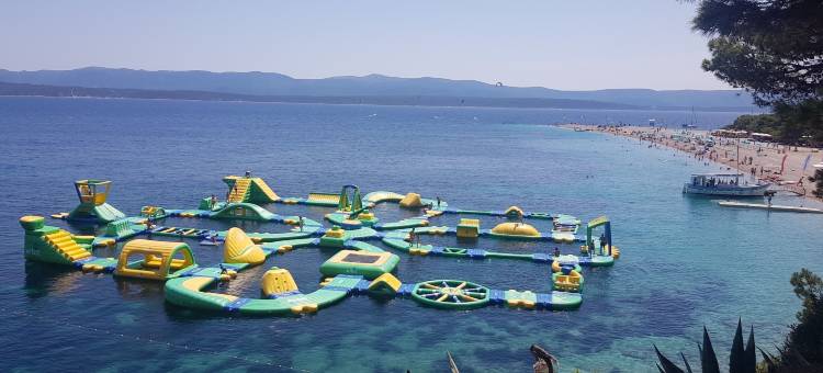 兹兰特尼瑞特海滩酒店(Zlatni Rat Beach Resort)图片
