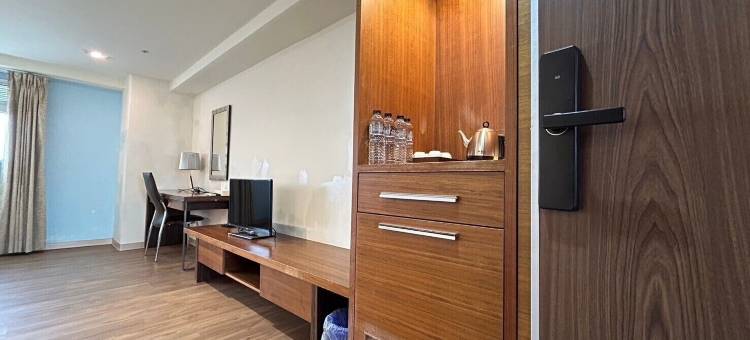 友愛閤睏漫旅图片