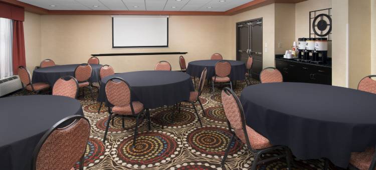 希尔顿欢朋酒店-勒诺城(Hampton Inn Lenoir City)图片