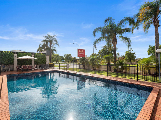 伊康旅馆-米杜拉