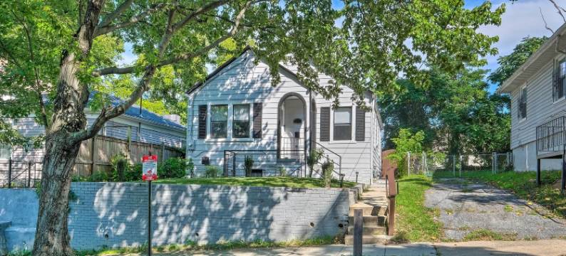 距国家广场6英里：现代DC公寓！(Modern DC Apartment ~ 6 Mi to National Mall!)图片