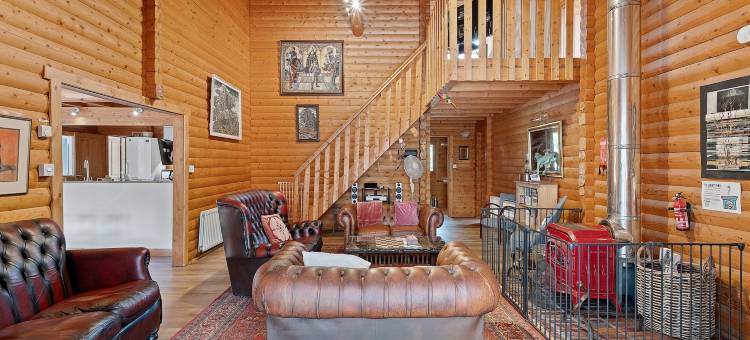 Cabin in Scotland with Stunning Mountain Views图片