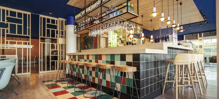 宜必思马德里阿尔卡拉格瑞纳酒店(Ibis Madrid Alcala de Henares la Garena)图片