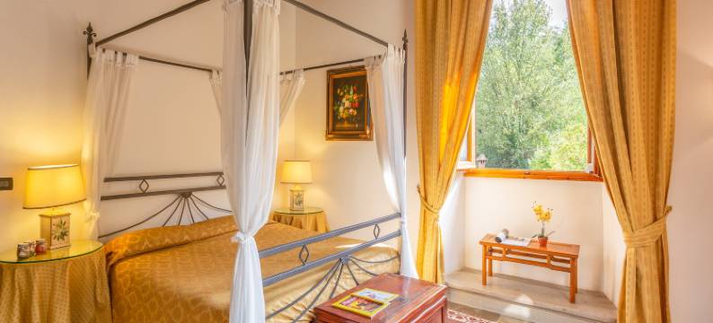 Villa in Mugello Hills with Private Pool图片