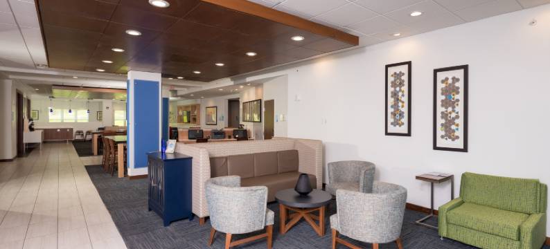 波塔吉智选假日套房酒店(Holiday Inn Express & Suites PORTAGE by IHG)图片