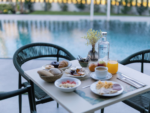 赛维亚绿套房酒店