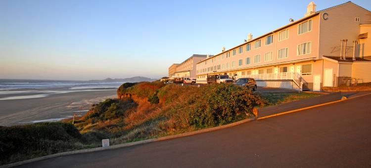 希洛纽波特套房酒店(Shilo Inn Suites Newport)图片