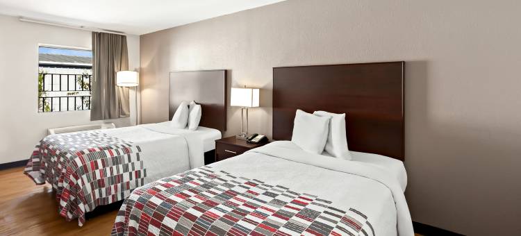 马斯尔肖尔斯红屋顶酒店(Red Roof Inn Muscle Shoals)图片