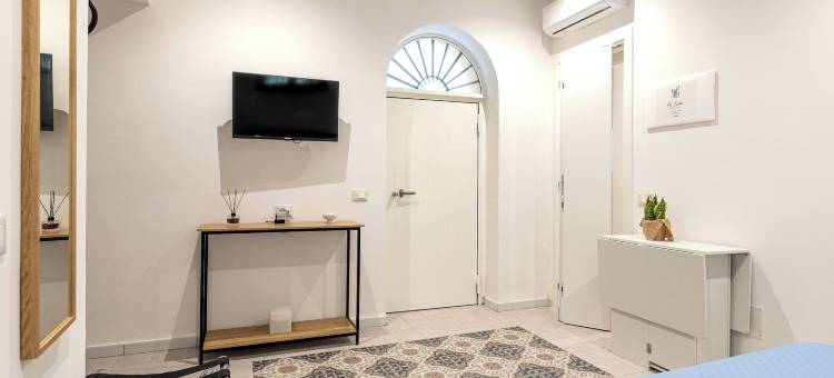 Wonderful Italy 的艾维科利夏姆布拉小巷(Ai Vicoli Ciambra's Alley by Wonderful Italy)图片