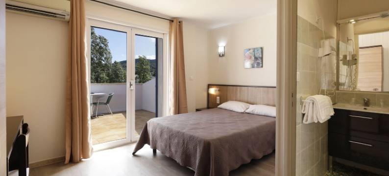 尤利比休酒店(U Libecciu)图片