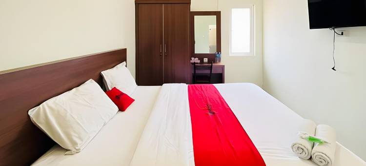 瑞德多兹 @ 特拉泰霍姆斯泰棉兰安普拉斯(RedDoorz at Teratai Homestay Medan Amplas)图片