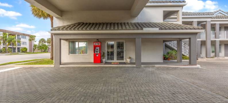 戴尼亚-劳德代尔堡机场温德姆速8酒店(Super 8 by Wyndham Dania/Fort Lauderdale Arpt)图片