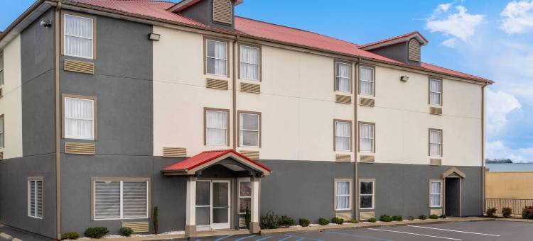 温德姆速8酒店查塔努加东/汉密尔顿广场(Super 8 by Wyndham Chattanooga East - Hamilton Place)图片