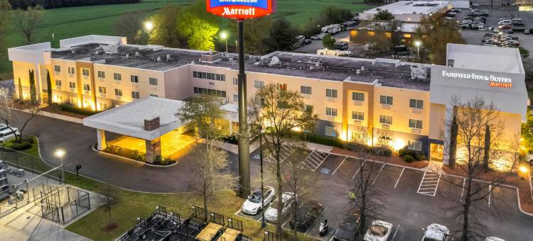 兰伯顿万枫套房酒店(Fairfield Inn & Suites Lumberton)图片